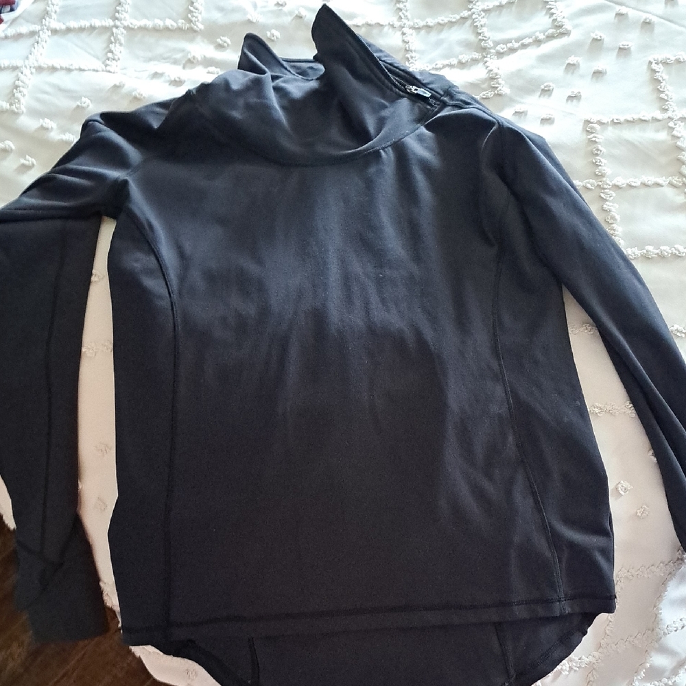 P'tula Black Long Sleeve Sweatshirt